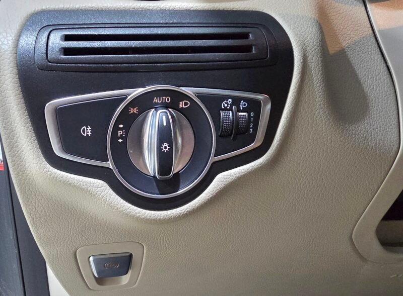 MERCEDES-BENZ Glc 220 d 4matic