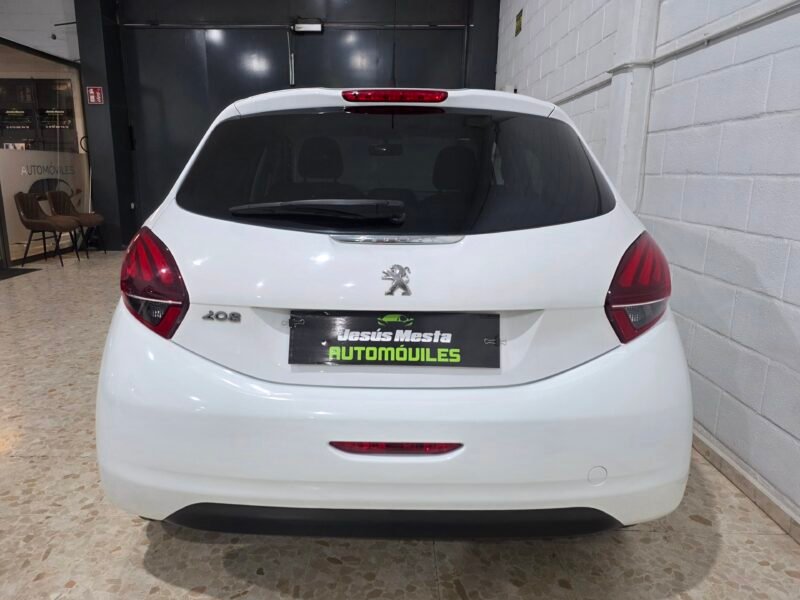PEUGEOT 208 1.2 vti active
