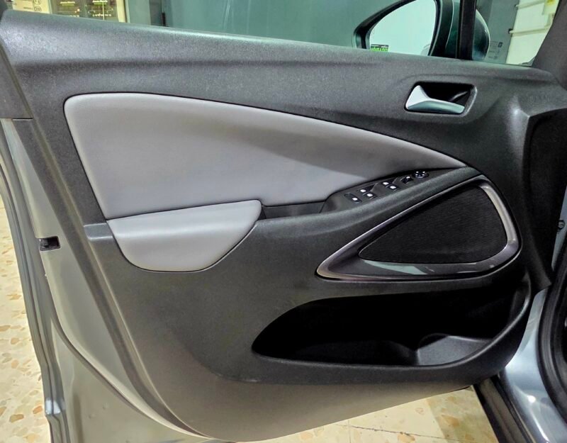 OPEL Crossland x Innovat 1.5 D