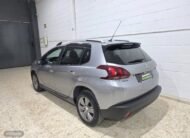 PEUGEOT 2008 Style