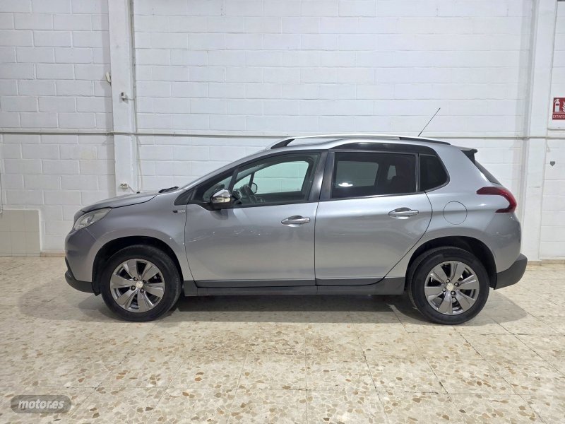 PEUGEOT 2008 Style
