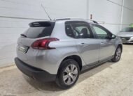 PEUGEOT 2008 Style