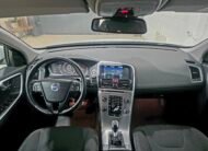 VOLVO Xc60 Premium edition