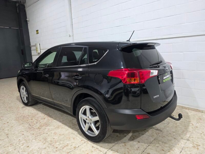 TOYOTA Rav4 ADVANCE 4X4 D4D