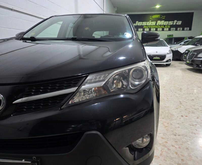 TOYOTA Rav4 ADVANCE 4X4 D4D