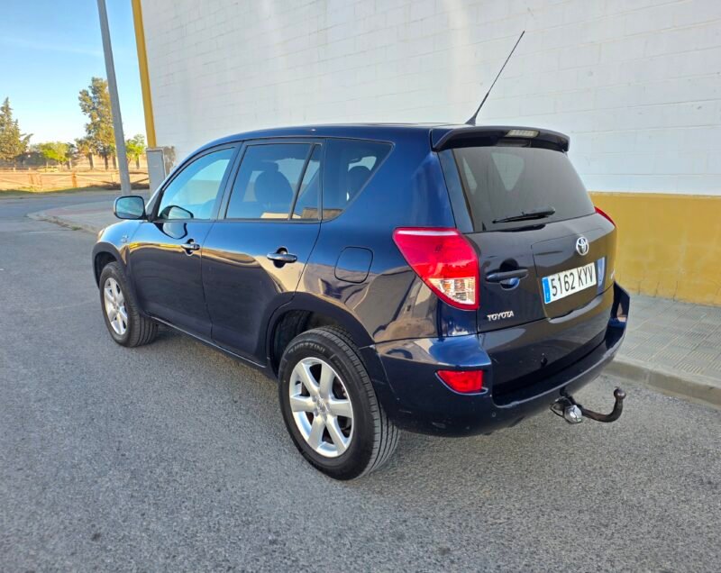 TOYOTA Rav4 ADVANCE 4X4 D4D
