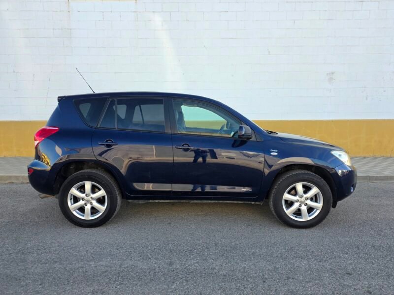 TOYOTA Rav4 ADVANCE 4X4 D4D