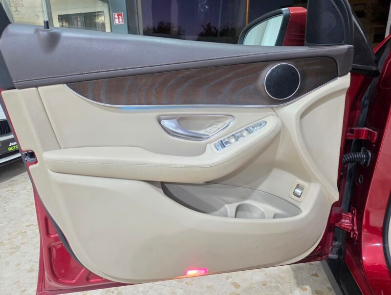 MERCEDES-BENZ Glc coupe 220 D 4 matic
