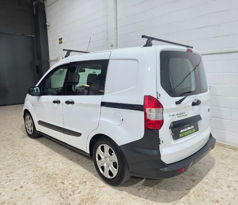FORD TRANSIT COURIER Trend dci