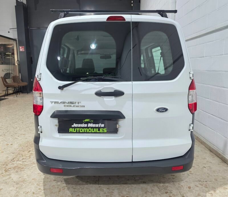 FORD TRANSIT COURIER Trend dci