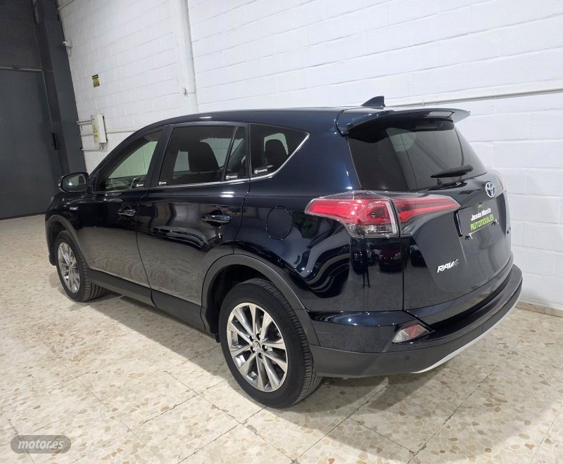 TOYOTA Rav4 ADVNCE