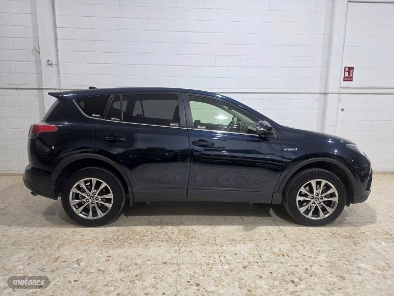 TOYOTA Rav4 ADVNCE
