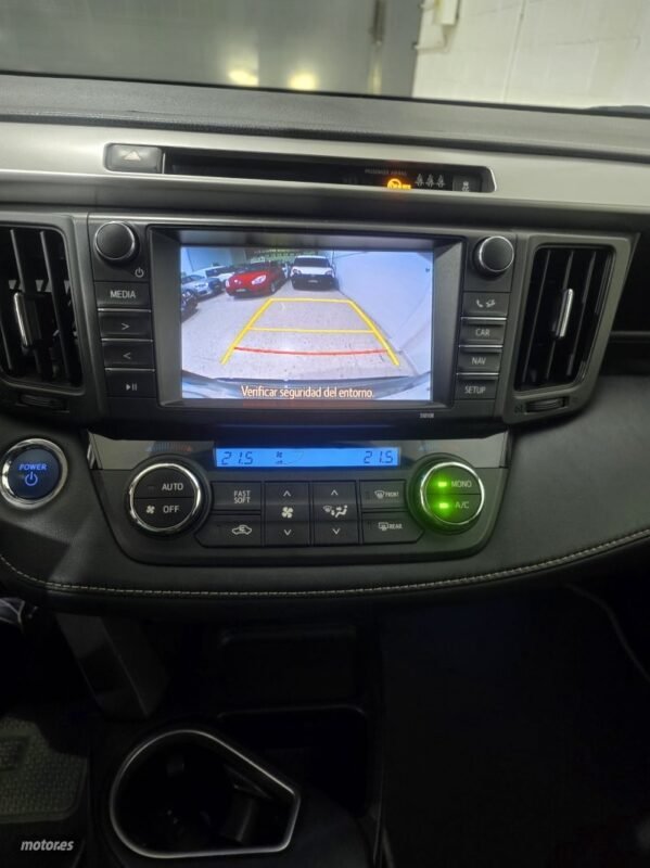 TOYOTA Rav4 ADVNCE