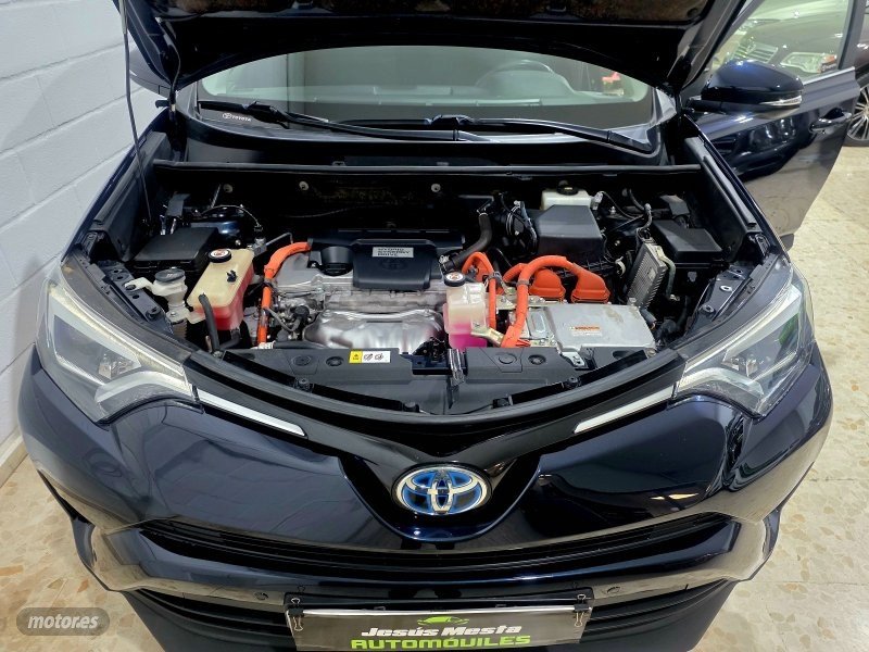 TOYOTA Rav4 ADVNCE